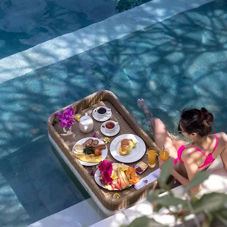 Villa Seriska Jimbaran - Spacious 5Br Private Pool Villa With Private Cook, Spa & Tour-2